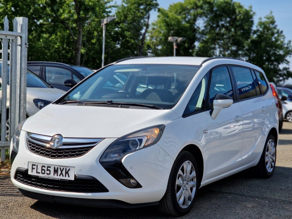Vauxhall Zafira Tourer 2.0 Exclusiv Cdti 128 Bhp W25DOC White #3