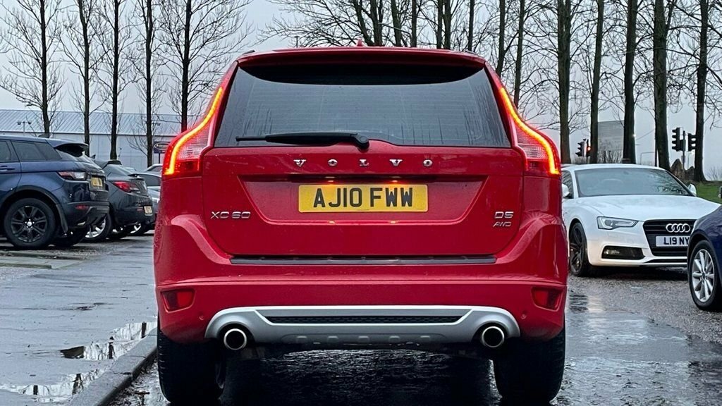 Volvo XC60 2.4L D5 R-design Awd AJ10FWW Red #6