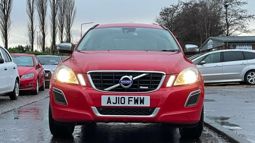 Volvo XC60 2.4L D5 R-design Awd AJ10FWW Red #2