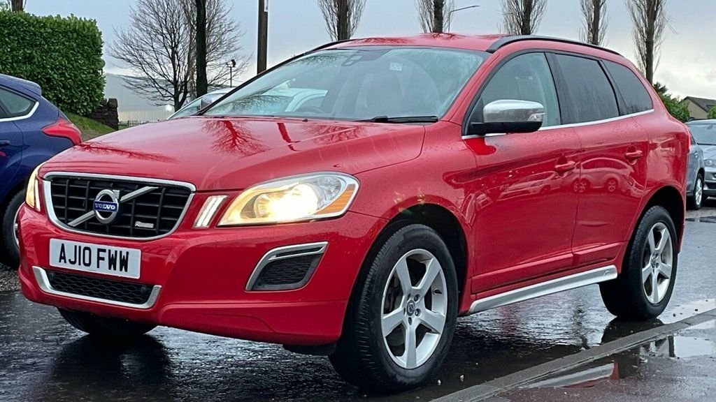 Volvo XC60 2.4L D5 R-design Awd AJ10FWW Red #3
