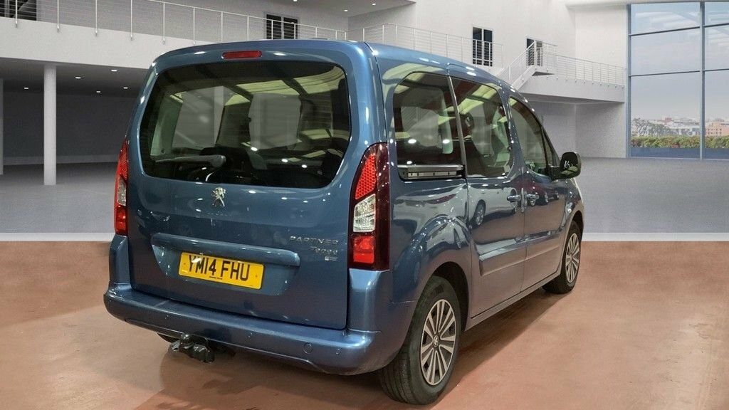 Peugeot Partner Tepee 1.6L E-hdi Tepee S Blue #4