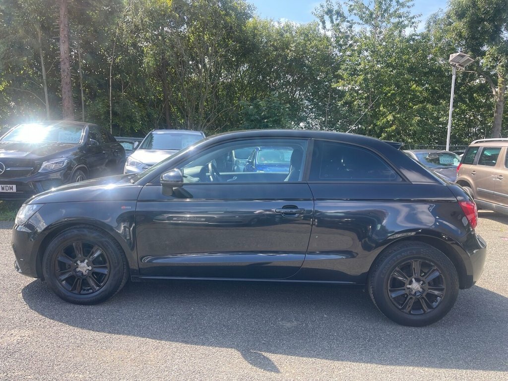 Audi A1 1.2L Tfsi Se SY60YJJ Black #4