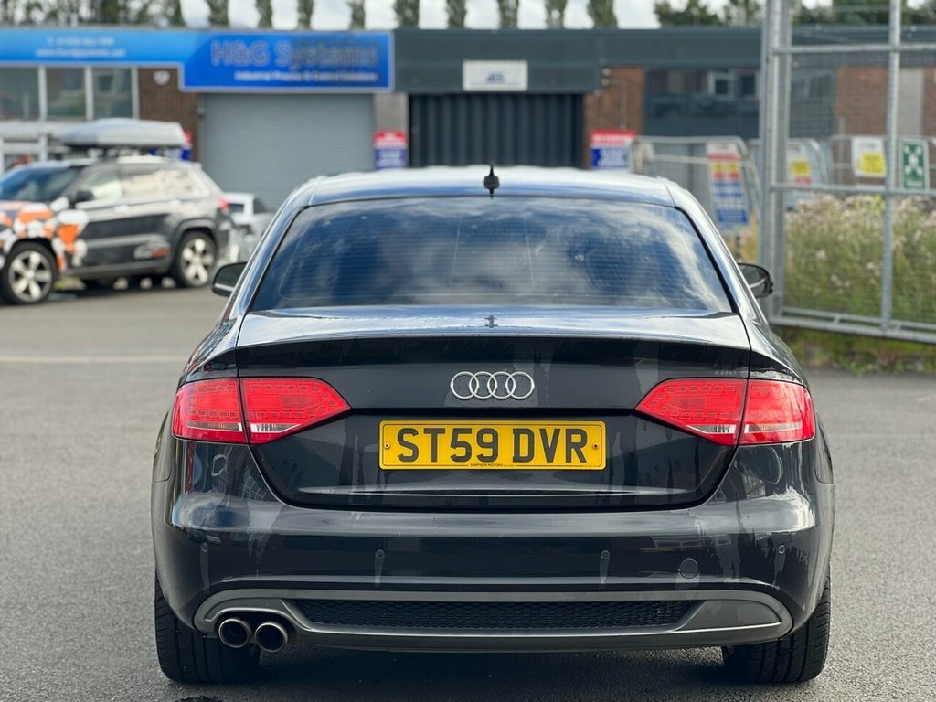 Audi A4 2L Tdi S Line Black #4