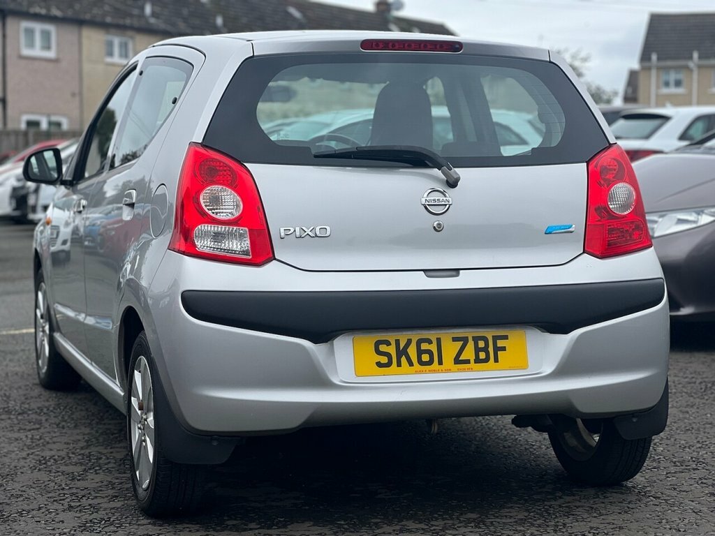 Nissan Pixo 1L N-tec Silver #3