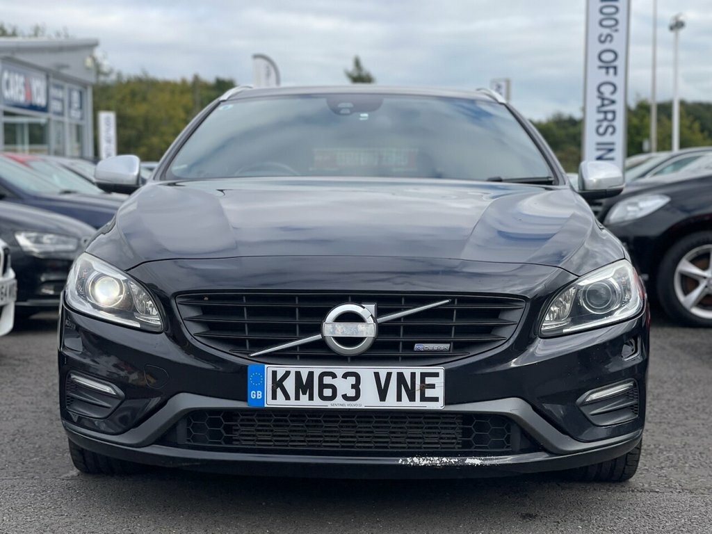 Volvo V60 2L D3 R-design Lux Nav KM63VNE Black #2
