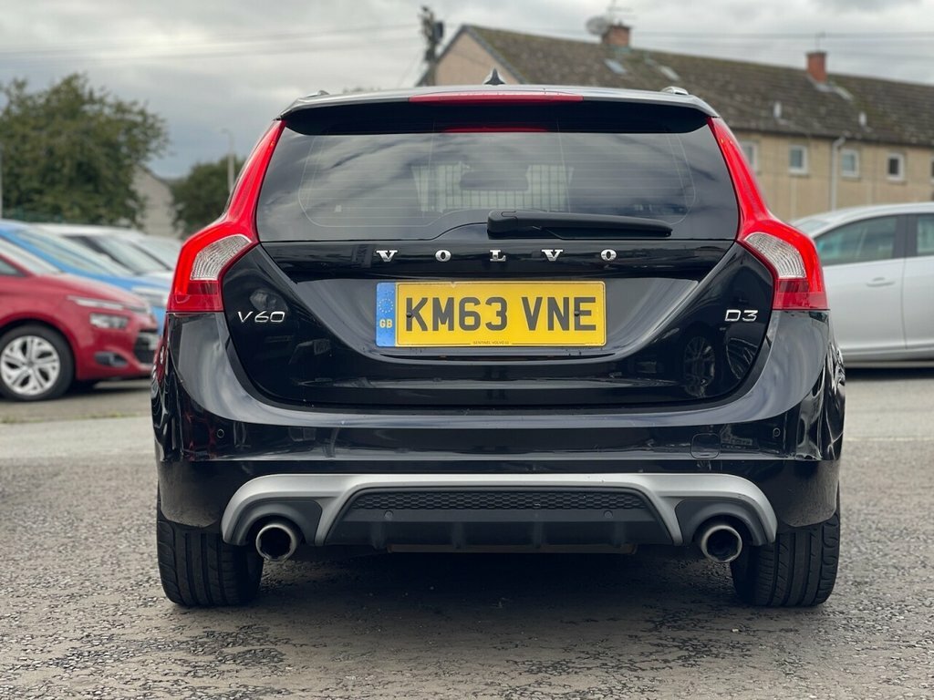 Volvo V60 2L D3 R-design Lux Nav KM63VNE Black #5