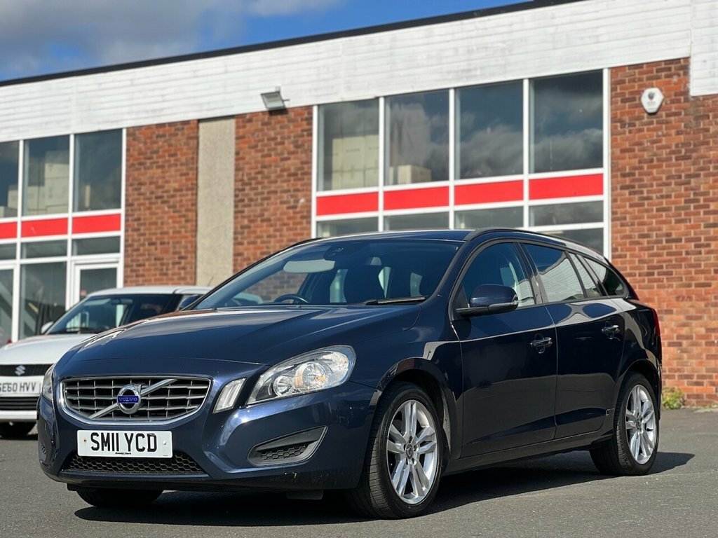 Volvo V60 1.6L T3 Es SM11YCD Blue #2