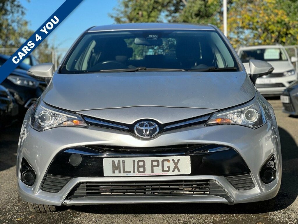 Toyota Avensis 1.6L D-4d Active Silver #2
