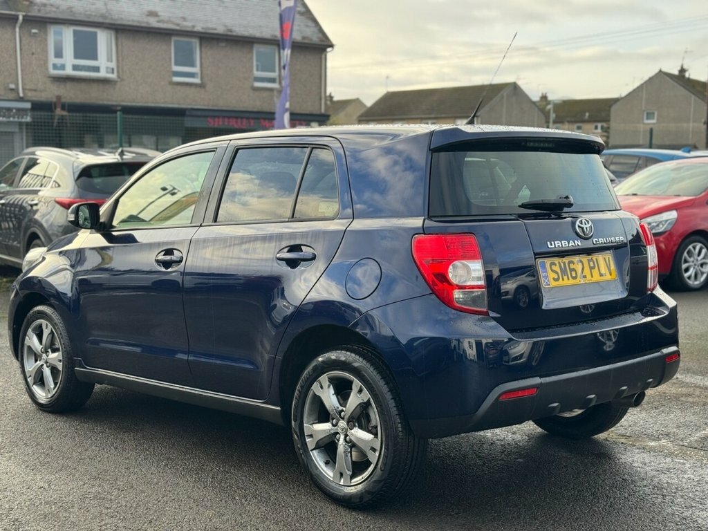 Toyota Urban Cruiser 1.4L D-4d Blue #4