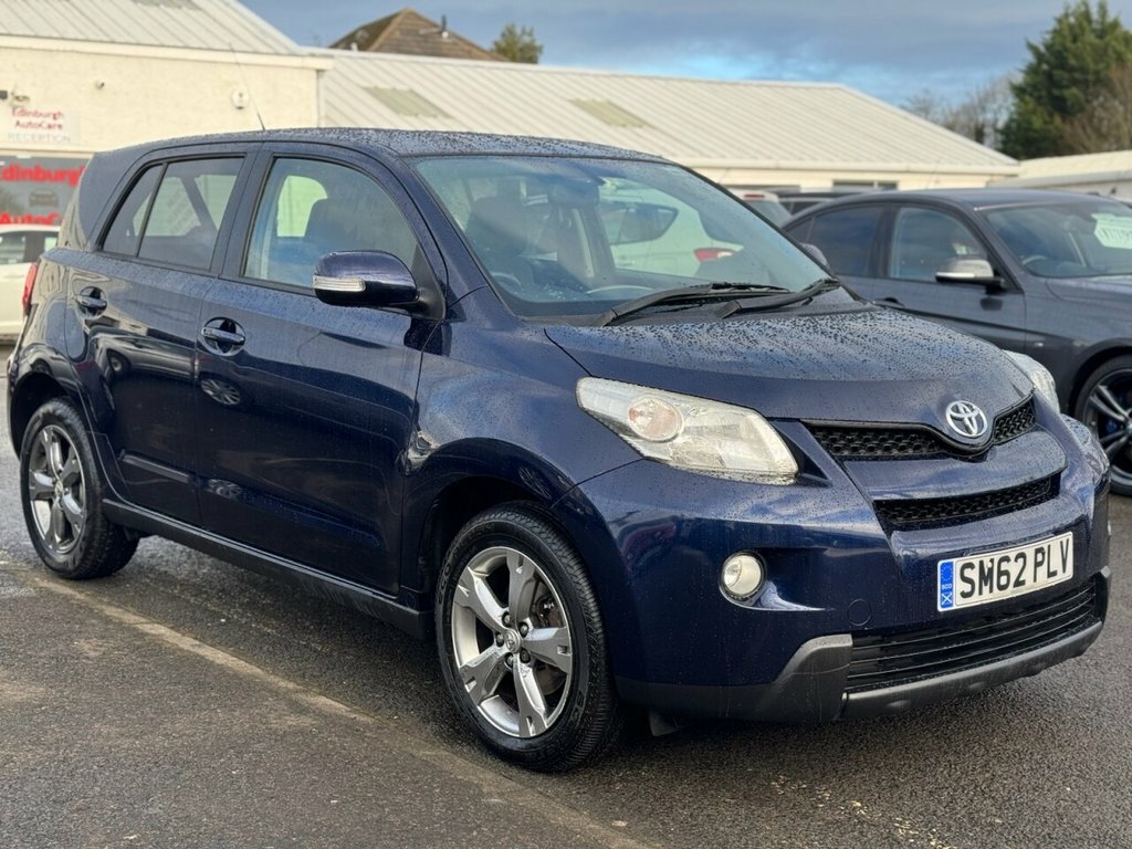Toyota Urban Cruiser 1.4L D-4d Blue