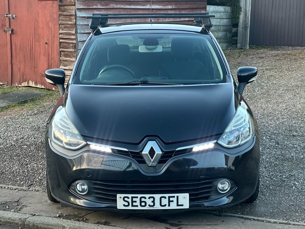 Renault Clio 0.9L Dynamique Medianav Energy Tce Ss SE63CFL Black #2