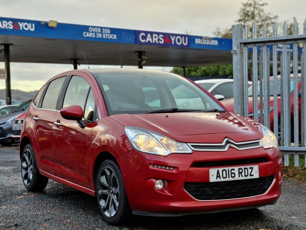 Citroen C3 1.2L Puretech Platinum Red