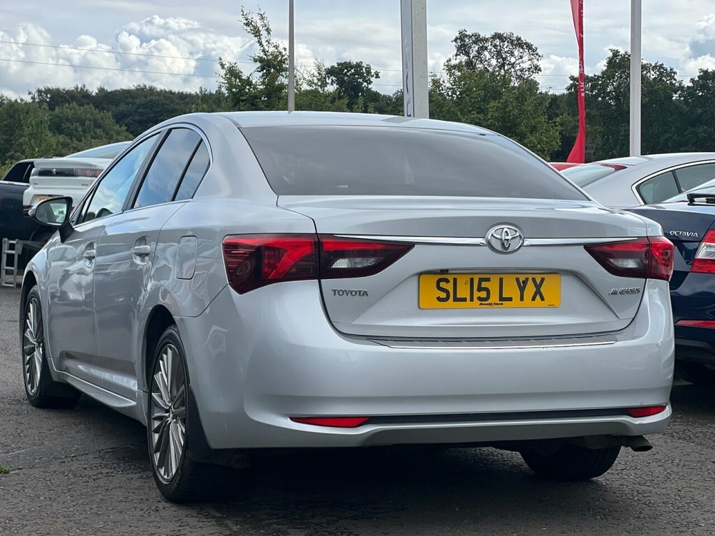 Toyota Avensis 2L D-4d Excel SL15LYX Silver #4