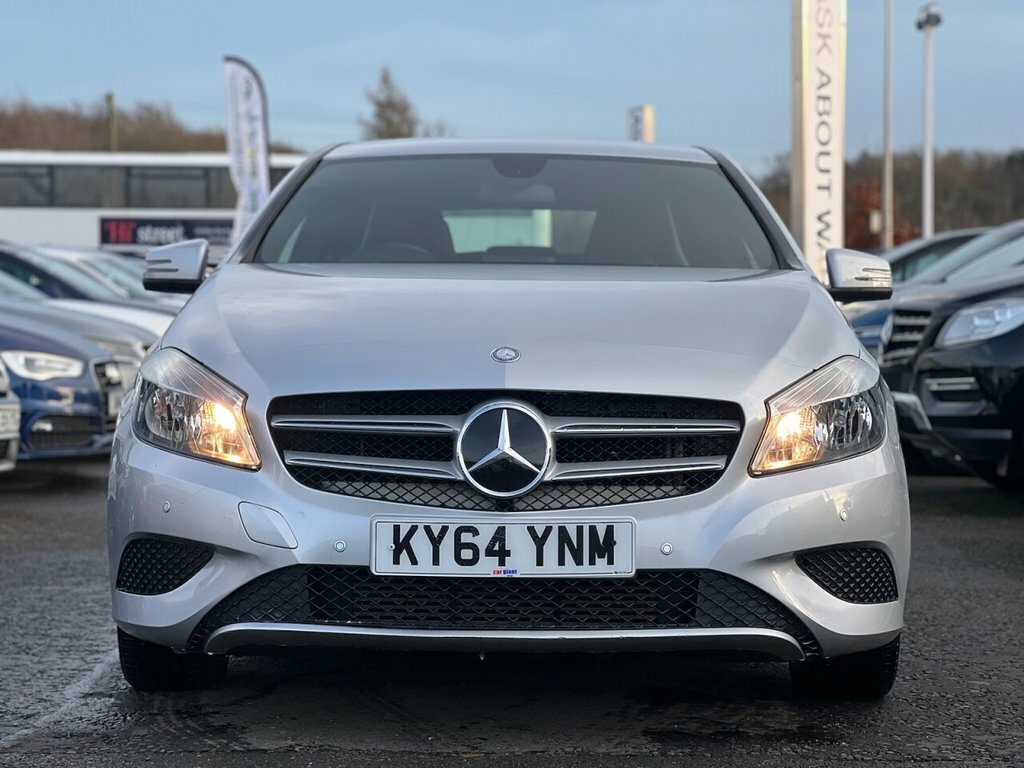 Mercedes-Benz A Class 1.5L A180 Cdi Blueefficiency Se Silver #2