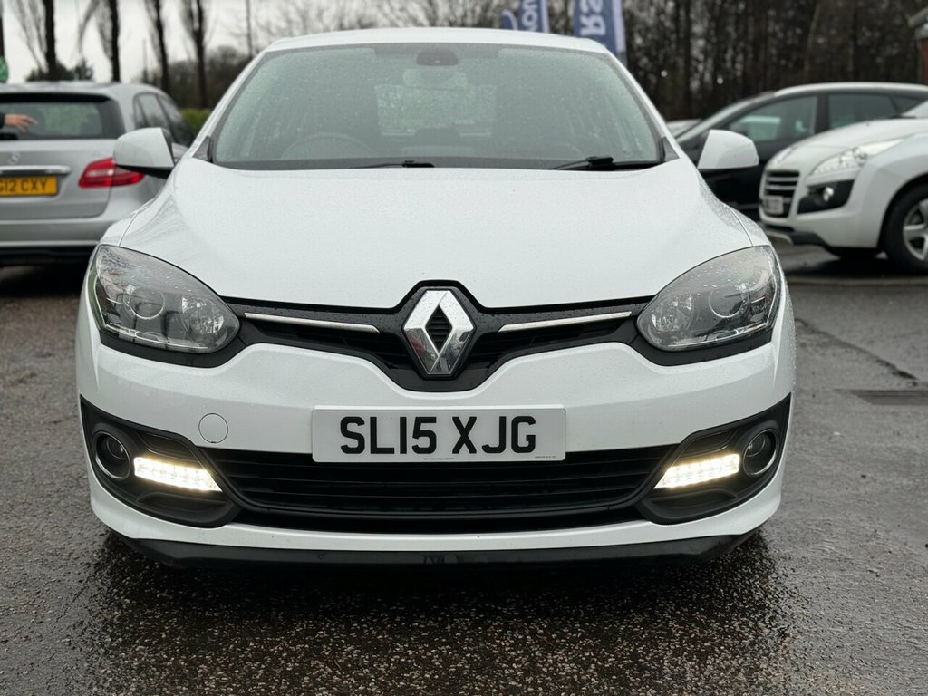 Renault Megane 1.5L Dynamique Tomtom Energy Dci Ss SL15XJG White #2