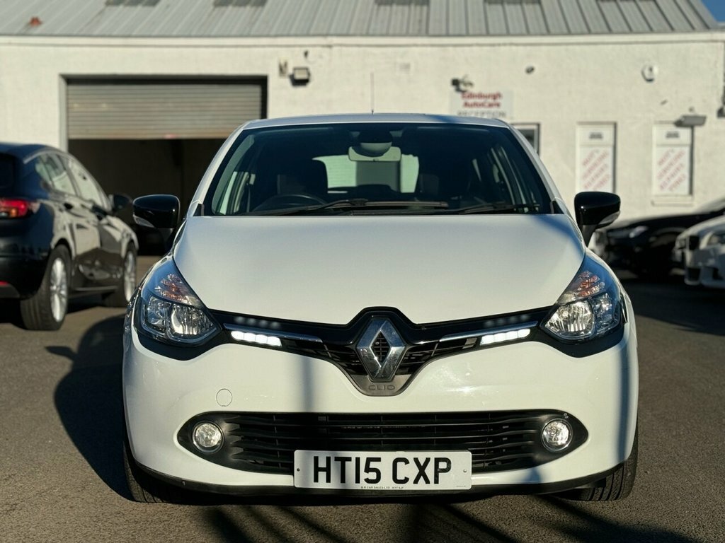 Renault Clio 1.1 Dynamique Nav 16V 73 Bhp HT15CXP White #2