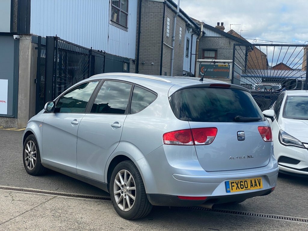 Seat Altea XL 1.6L Cr Tdi Se Dsg Silver #4