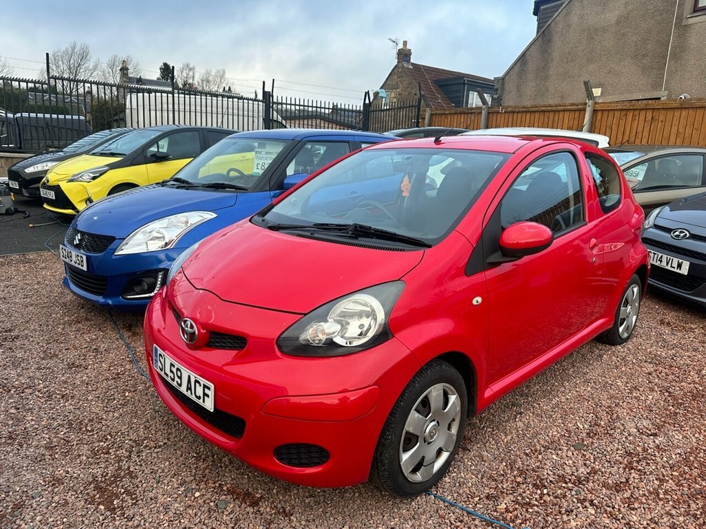 Toyota Aygo 1L Vvt-i Plus SL59ACF Red #3