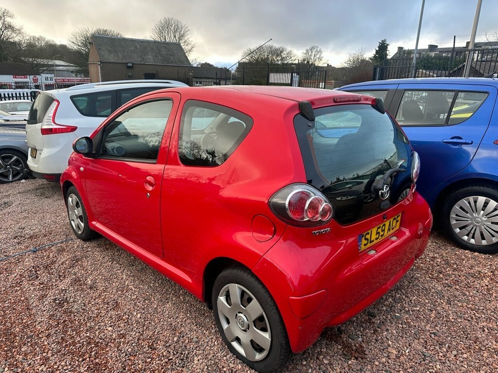 Toyota Aygo 1L Vvt-i Plus SL59ACF Red #5