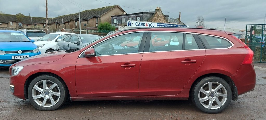 Volvo V60 2L D4 Se Red #4