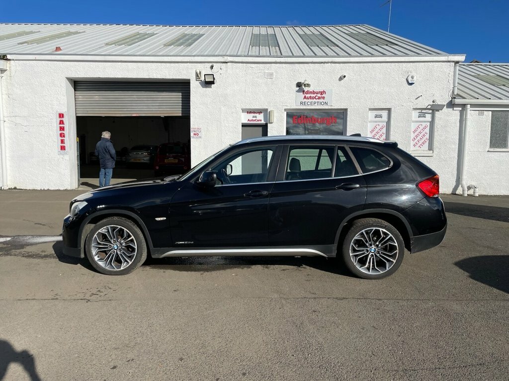 BMW X1 2L Xdrive23d Se YC60RWK Black #2