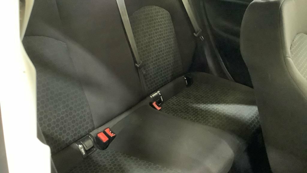 Vauxhall Corsa 1.4L Excite Ac Ecoflex SB15ZWD Red #6