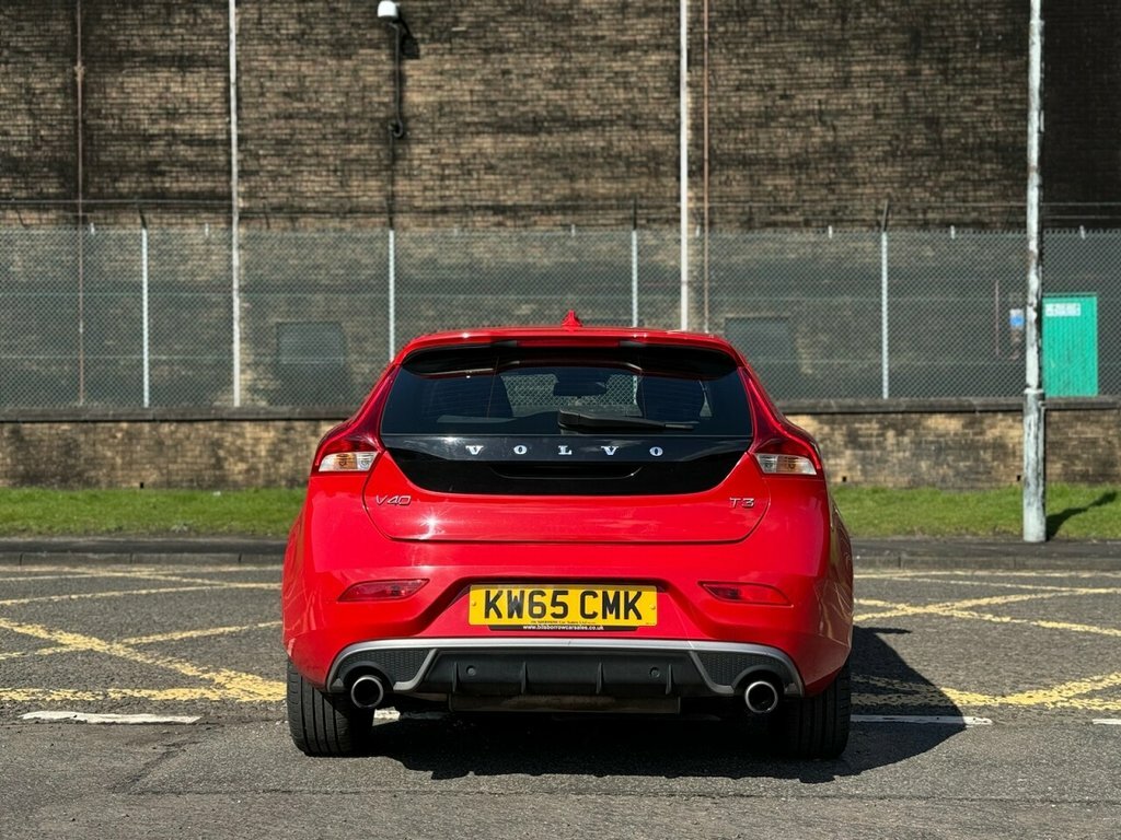 Volvo V40 2L T3 R-design Nav KW65CMK Red #6