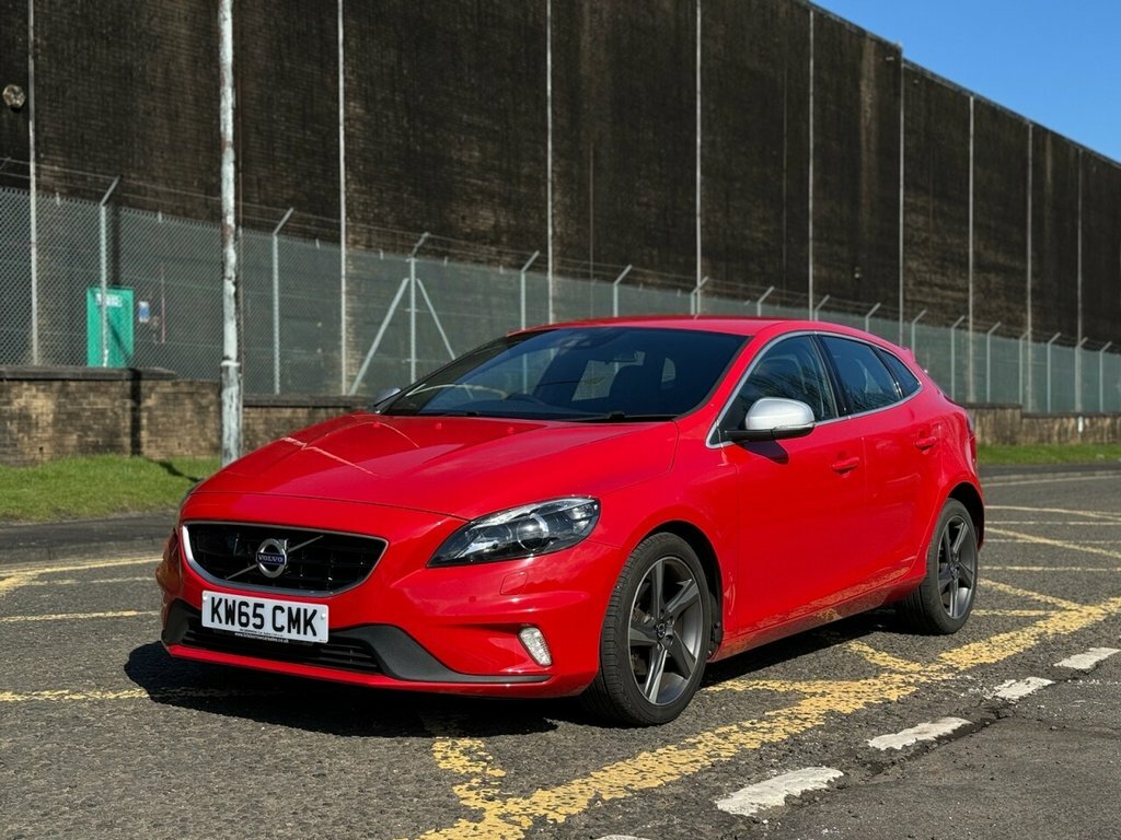 Volvo V40 2L T3 R-design Nav KW65CMK Red #2