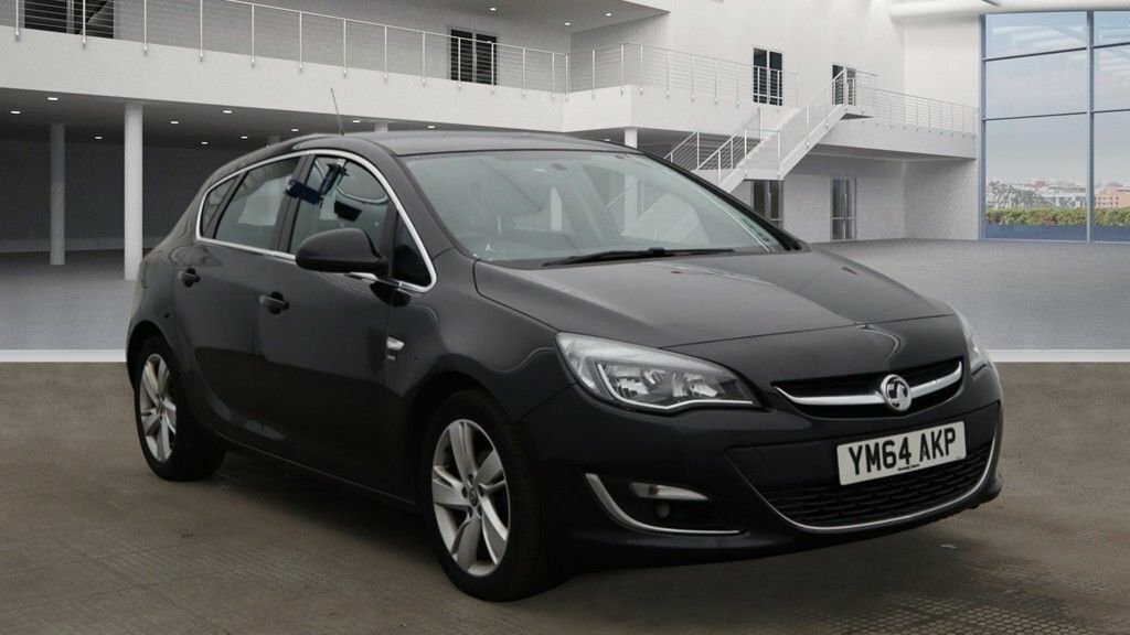 Vauxhall Astra 1.6L Sri Black