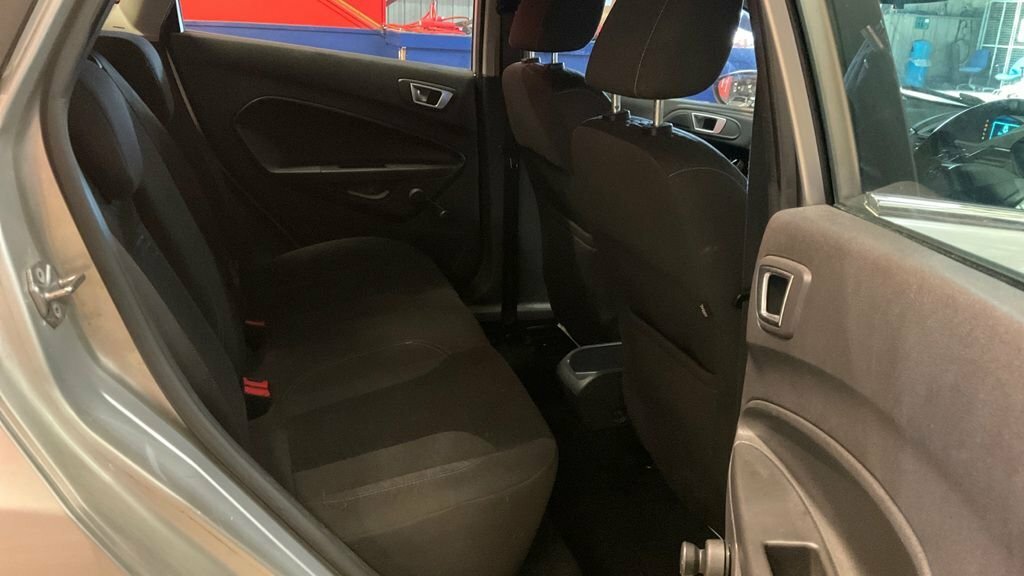 Ford Fiesta 1.2L Zetec SG63HNF Silver #6