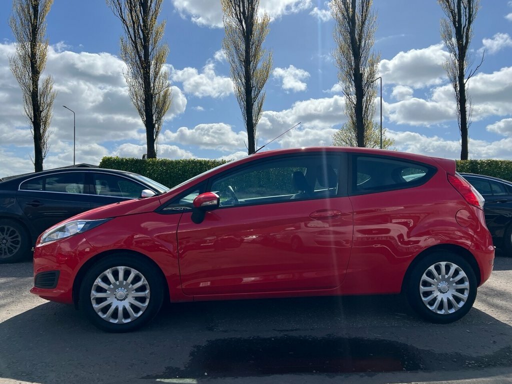 Ford Fiesta 1.2L Style SN63HNM Red #4
