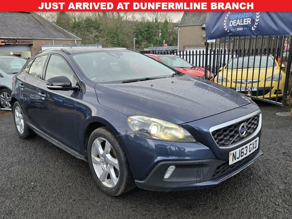 Volvo V40 Cross Country 1.6L D2 Cross Country Lux Blue