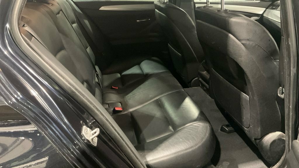 BMW 5 Series 2L 520D M Sport Touring SW17ZGM Black #5
