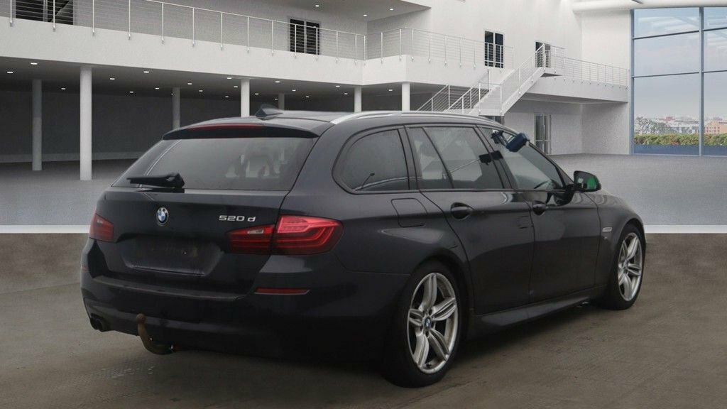 BMW 5 Series 2L 520D M Sport Touring SW17ZGM Black #4