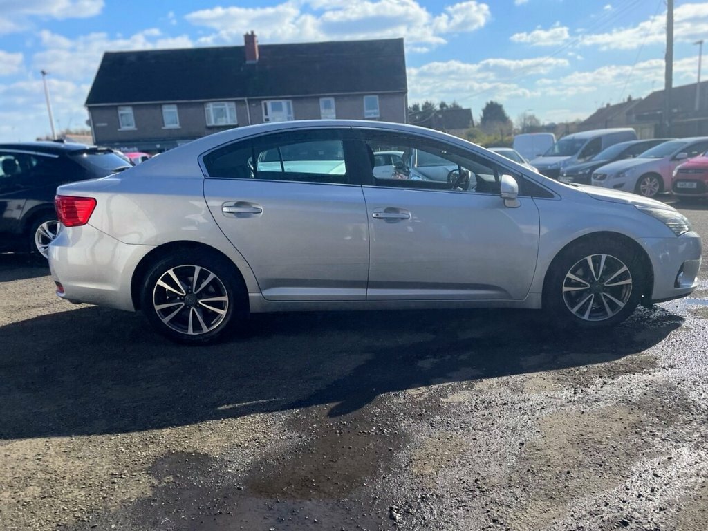 Toyota Avensis 2.2L D-cat Icon Silver #3