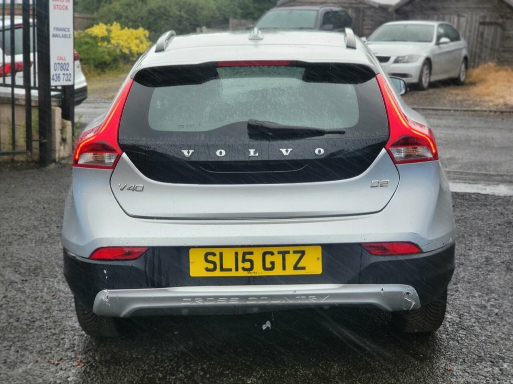 Volvo V40 Cross Country 1.6L D2 Cross Country Se Silver #6