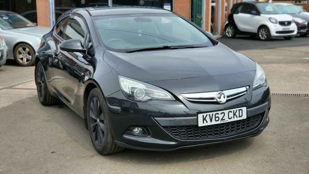Vauxhall Astra GTC 1.7 Sri Cdti Ss 128 Bhp Black