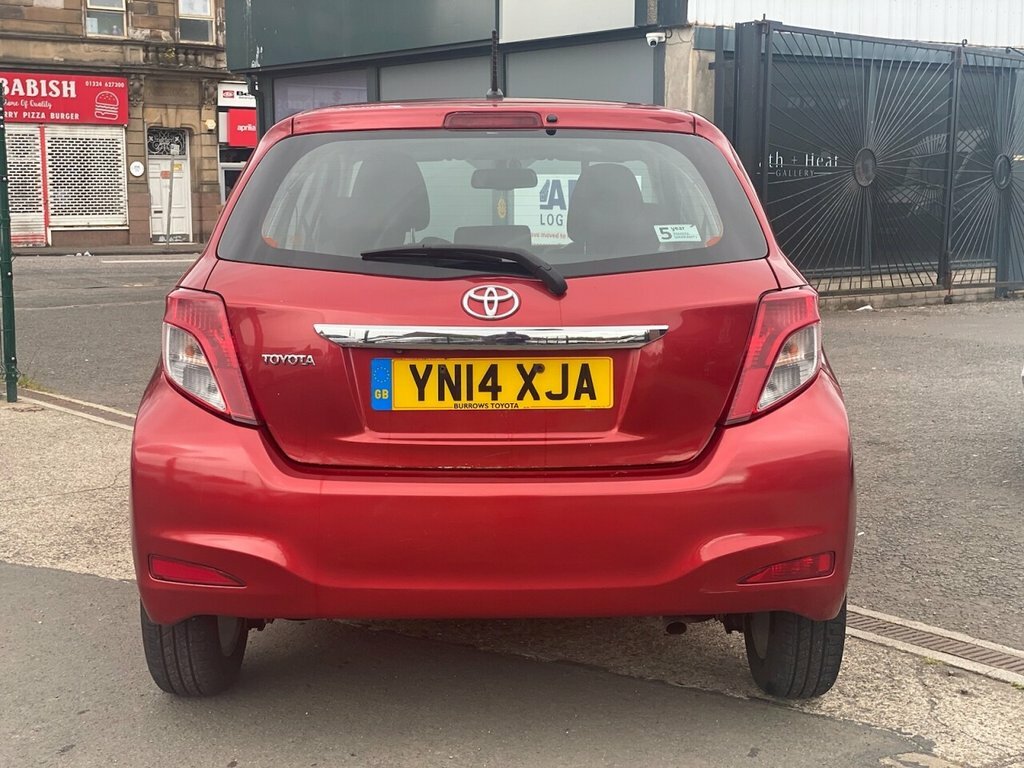 Toyota Yaris 1.3L Vvt-i Icon Plus YN14XJA Red #6