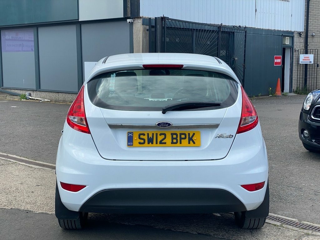 Ford Fiesta 1.4L Zetec 16V SW12BPK White #4