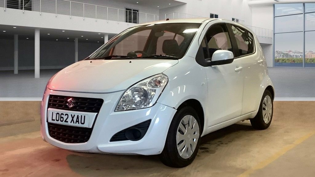 Suzuki Splash 1L Sz2 White #2