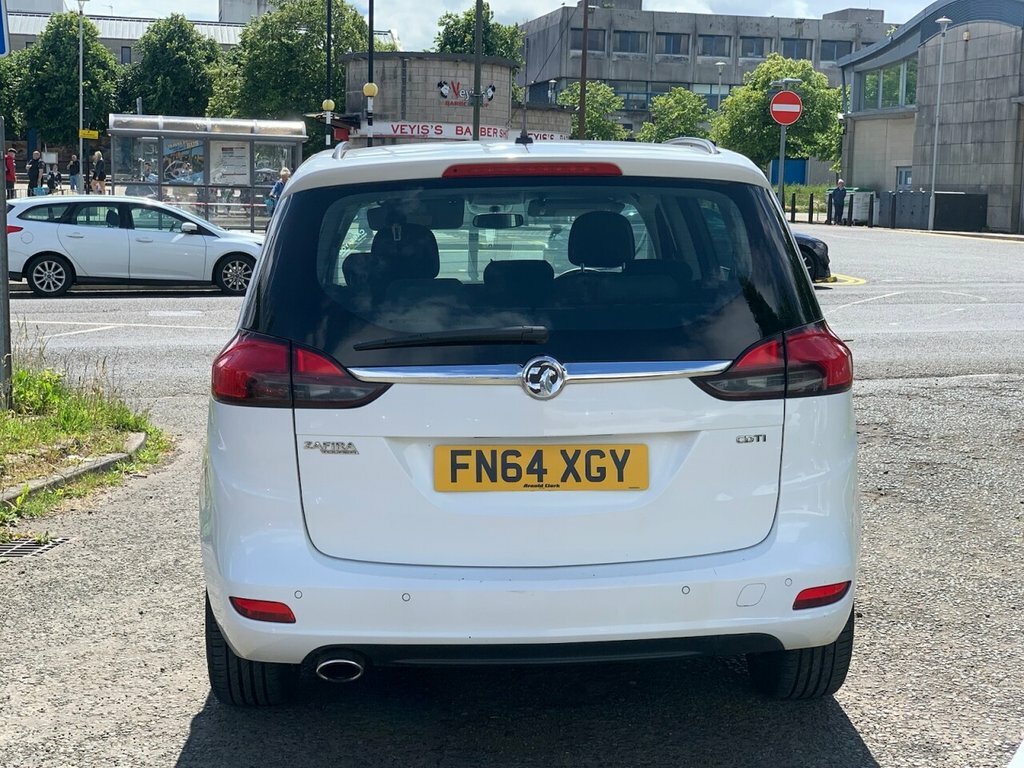 Vauxhall Zafira Tourer 2L Exclusiv Cdti White #5