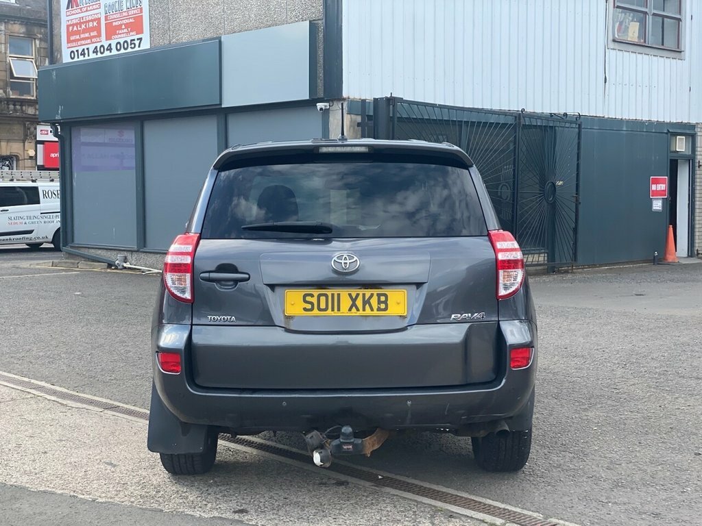 Toyota Rav 4 2.2L Xt-r D-4d SO11XKB Grey #4