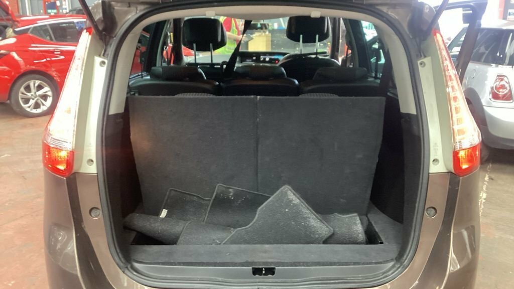 Renault Scenic 1.5L Dynamique Tomtom Dci Edc Brown #5