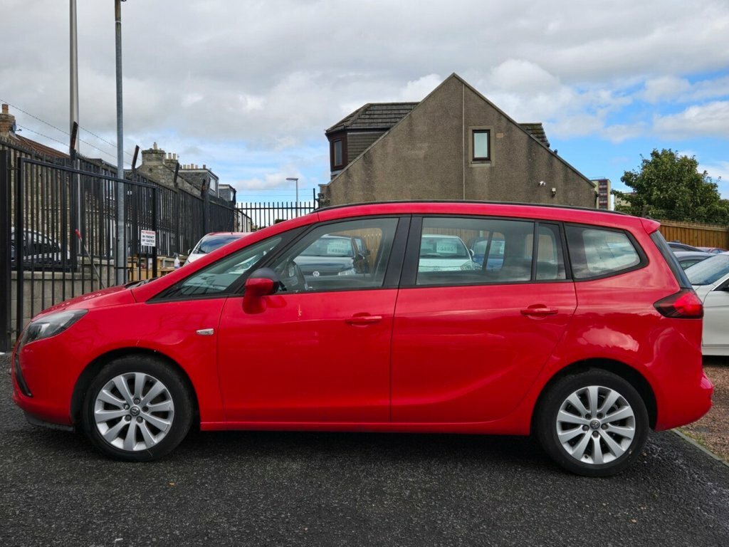 Vauxhall Zafira Tourer 1.4L Design NV65TUA Red #4