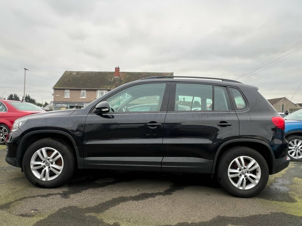 Volkswagen Tiguan 2.0 S Tdi Bluemotion Technology 4Motion 138 Bhp SF14ZBC Black #4