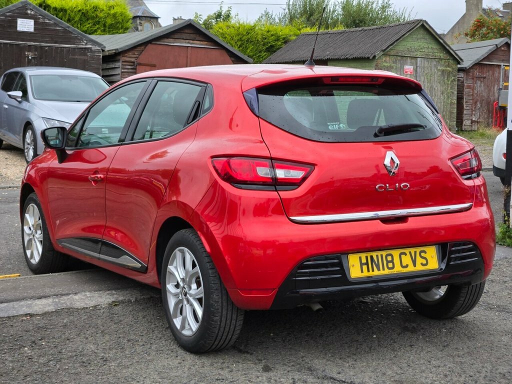 Renault Clio 1.1L Dynamique Nav Red #5