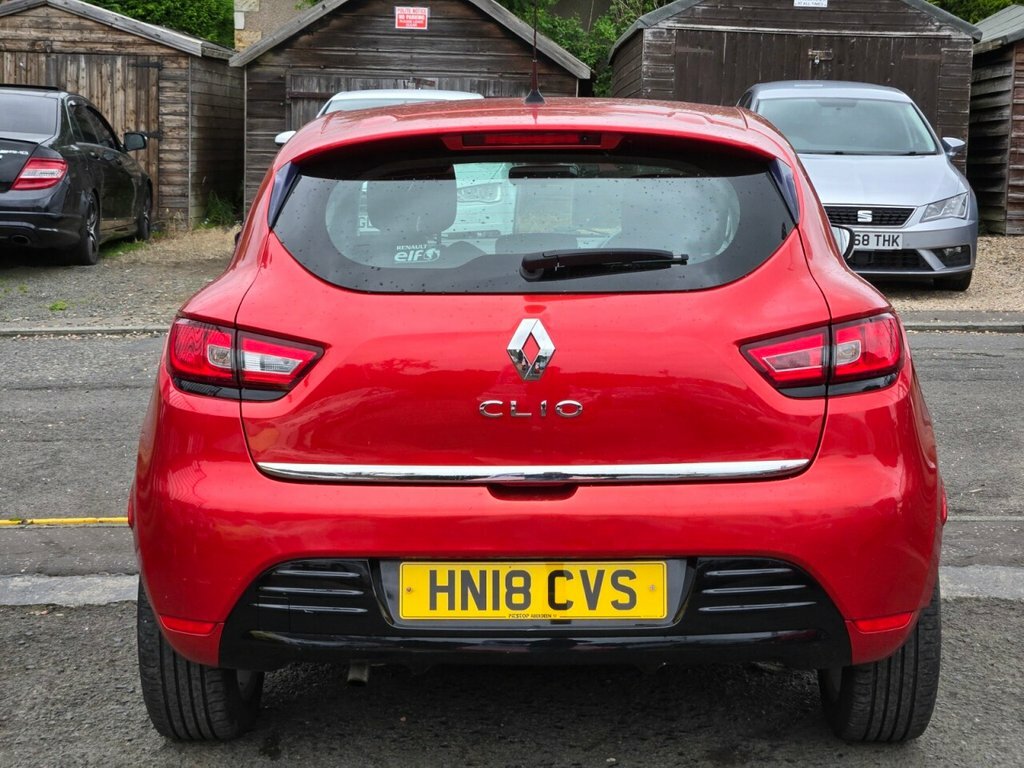 Renault Clio 1.1L Dynamique Nav Red #6