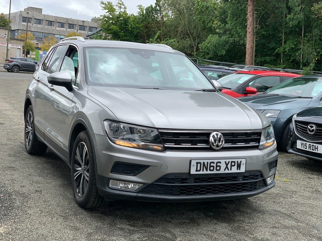 Volkswagen Tiguan 2L Se Tdi Bmt DN66XPW Silver