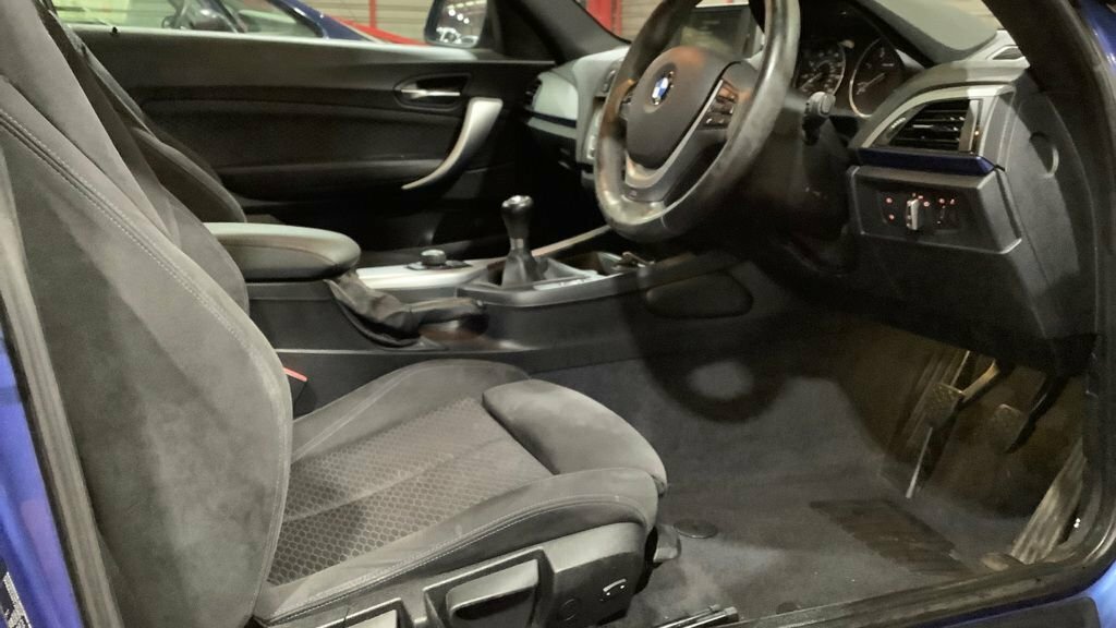 BMW 1 Series 2L 116D M Sport SH62XVJ Blue #6