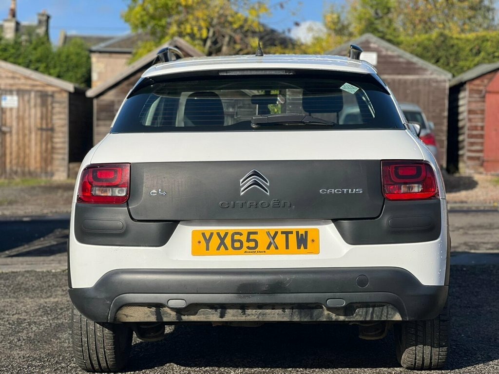 Citroen C4 Cactus 1.6L Bluehdi Feel YX65XTW White #6